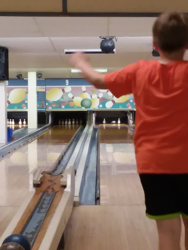 Bowling Alley «White Oak Bowling Lanes», reviews and photos, 11207 New Hampshire Ave, Silver Spring, MD 20904, USA