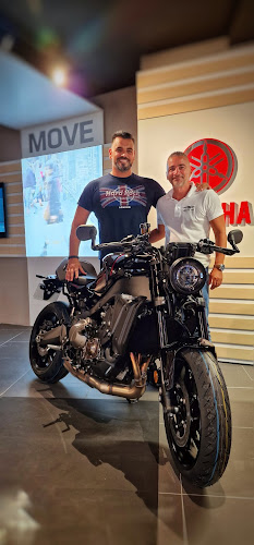 Horácio Silva Garcia - Loja de motocicletas