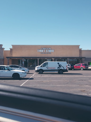 Thrift Store «Society of St. Vincent de Paul - Thunderbird Thrift Store», reviews and photos, 3547 W Thunderbird Rd, Phoenix, AZ 85053, USA