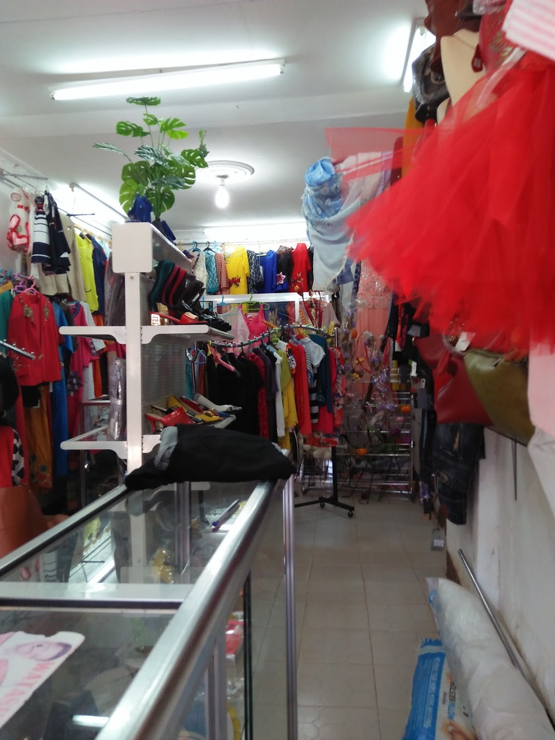 GIFT QUALITY&WEDDING WEAR SHOP