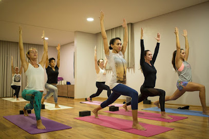 Namaste Yoga - R. XV de Novembro, 1025 - Sala 401 - Laranjeiras, Rio do Sul - SC, 89160-000, Brazil