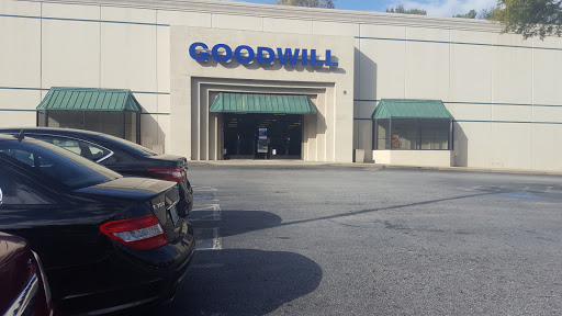 Thrift Store «Goodwill of North Georgia: Buckhead Store and Donation Center», reviews and photos, 3906 Roswell Rd NE, Atlanta, GA 30342, USA