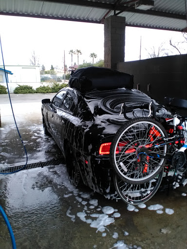 Wash & Roll Laser Carwash en Colorado Springs