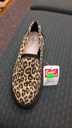 Shoe Store «Schuler Shoes: Woodbury», reviews and photos, 10150 Hudson Rd, Woodbury, MN 55129, USA