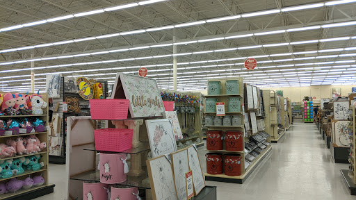 Craft Store «Hobby Lobby», reviews and photos, 4250 28th St SE, Kentwood, MI 49512, USA