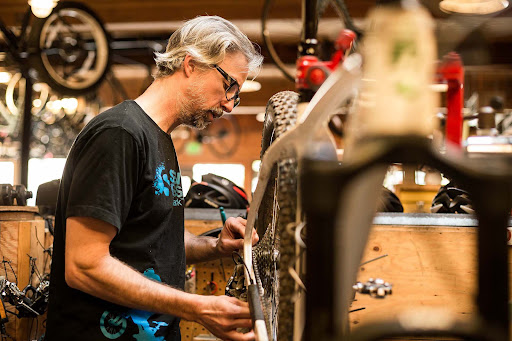 Bicycle Store «Montlake Bicycle Shop», reviews and photos, 2223 24th Ave E, Seattle, WA 98112, USA