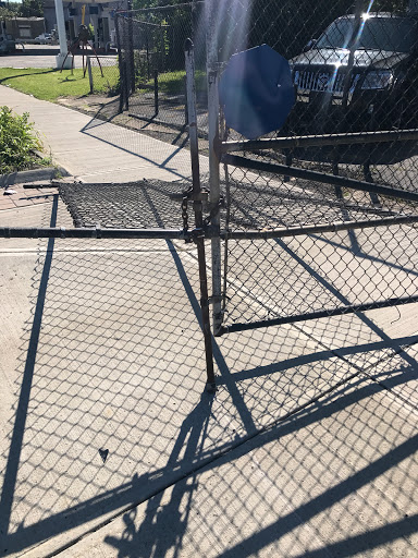 Used Car Dealer «LAKE ERIE AUTO CREDIT», reviews and photos, 15202 Waterloo Rd, Cleveland, OH 44110, USA