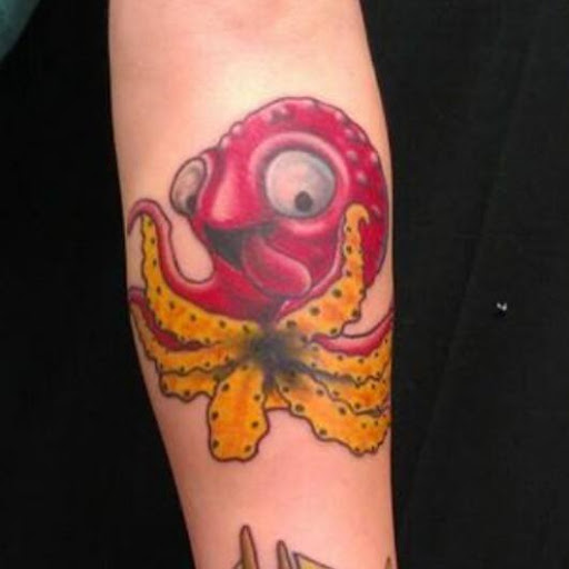 Tattoo Shop «Bombshell Tattoo & Body Piercing», reviews and photos, 1 E Eau Claire St, Rice Lake, WI 54868, USA