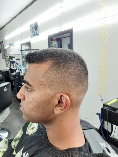 Barber Shop «V.I.P. Cuts Barber Shop Inc.», reviews and photos, 17519 Pines Blvd, Pembroke Pines, FL 33029, USA