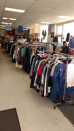 Thrift Store «The Salvation Army Family Store & Donation Center», reviews and photos