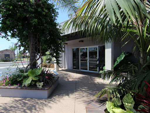 Beauty Salon «Cartel Hair Salon», reviews and photos, 1921 N Tustin Ave, Santa Ana, CA 92705, USA