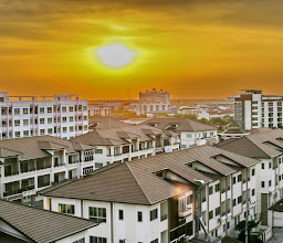 ชลษาเพลสคอนโดมิเนียม photo
