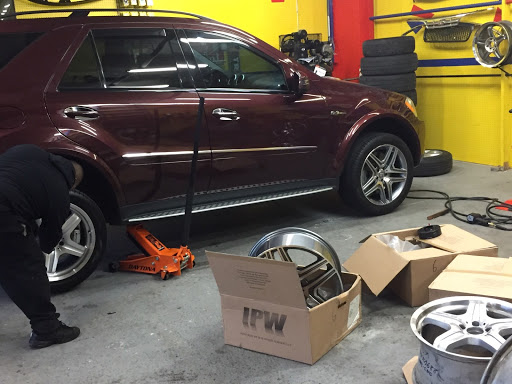 Auto Parts Store «Neptune Auto Parts», reviews and photos, 255 Neptune Ave, Brooklyn, NY 11235, USA