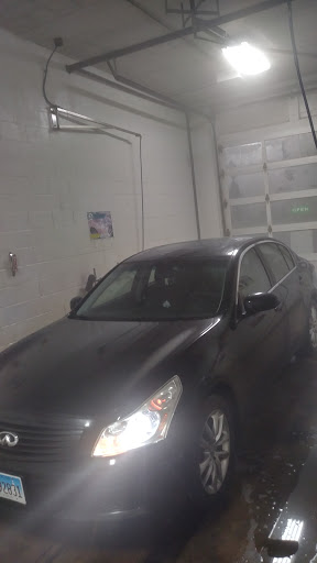 Self Service Car Wash «One Gr8 Car Wash», reviews and photos, 555 Willow Ln, West Dundee, IL 60118, USA