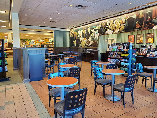 Book Store «Barnes & Noble», reviews and photos, 13751 S Tamiami Trail, Fort Myers, FL 33912, USA