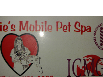 Julie's Mobile Pet Spa