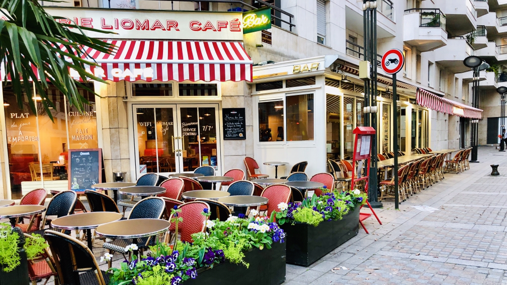 Liomar Café à Levallois-Perret