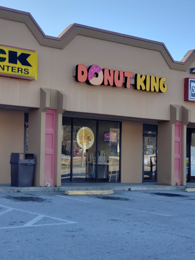 Donut Shop «Donut King», reviews and photos, 2250 Scenic Hwy S, Snellville, GA 30078, USA