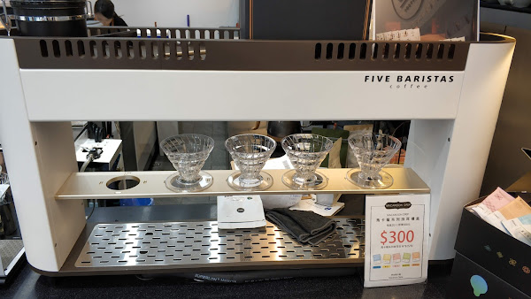 Photo 7 of HWC黑沃咖啡-信義威秀店