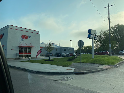 Car Repair and Maintenance «AAA Car Care Plus: Grandview», reviews and photos, 1075 W 3rd Ave, Columbus, OH 43212, USA