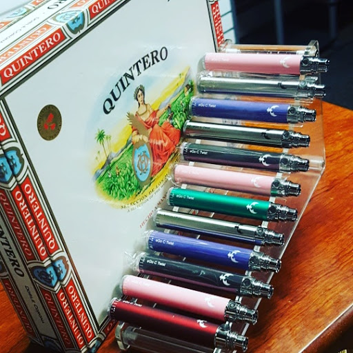 Tobacco Shop «Ipuff Smoke Shop», reviews and photos, 241 Harrison Ave, Garfield, NJ 07026, USA