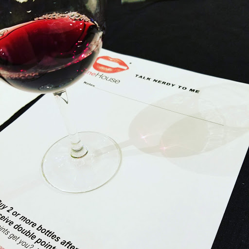 Wine Store «wineHouse», reviews and photos, 3164 North Broadway, Chicago, IL 60657, USA