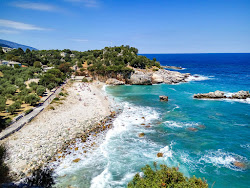 Photo de Damouchari beach avec baie spacieuse