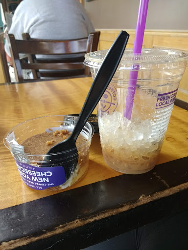 Coffee Shop «The Coffee Bean & Tea Leaf», reviews and photos, 18505 Ventura Blvd, Tarzana, CA 91356, USA