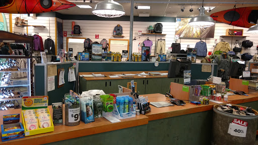 Outdoor Sports Store «Eastern Mountain Sports», reviews and photos, 1513 Iyannough Rd, Hyannis, MA 02601, USA