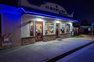 El Migueleno Restaurant image