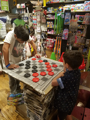 American Restaurant «Cracker Barrel Old Country Store», reviews and photos, 800 N Interstate Dr, Norman, OK 73072, USA