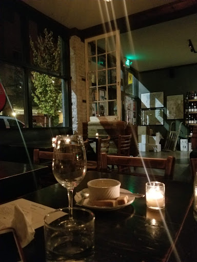 Wine Store «Division Wines», reviews and photos, 3564 SE Division St, Portland, OR 97202, USA