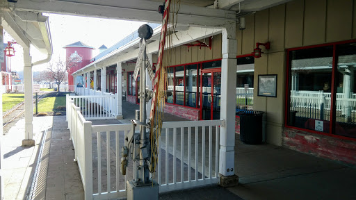 Outlet Mall «Ohio Station Outlets», reviews and photos, 9911 Avon Lake Rd, Burbank, OH 44214, USA