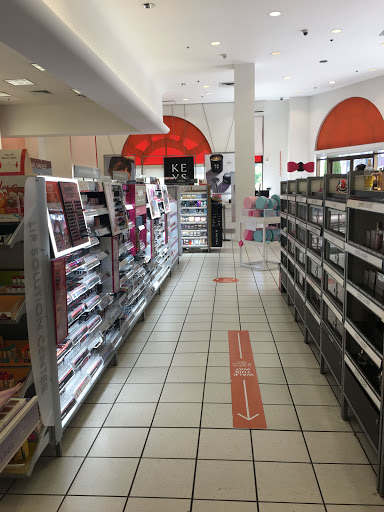 Hair Salon «Ulta Beauty», reviews and photos, 7777 Edinger Ave #130, Huntington Beach, CA 92647, USA