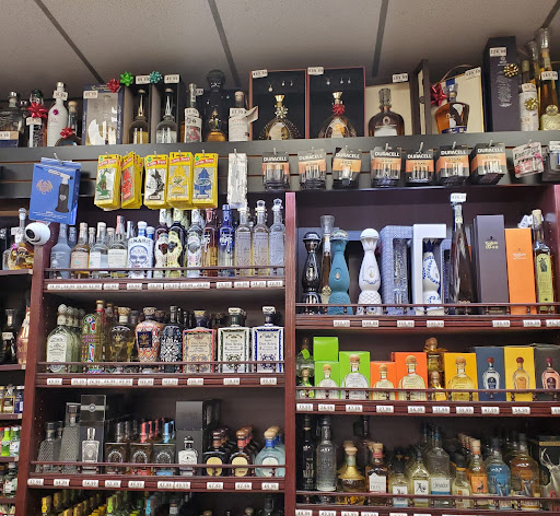 Liquor Store «Villa Liquor», reviews and photos, 1467 Main Street, Santa Ana, CA 92707, USA