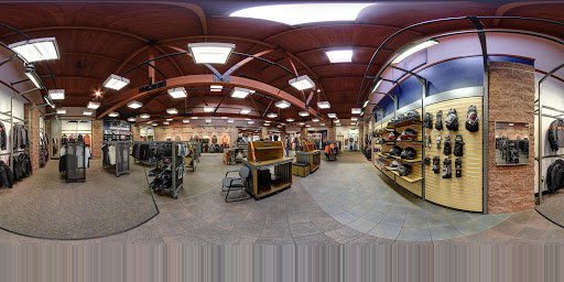 Harley-Davidson Dealer «LaCrosse Area Harley-Davidson», reviews and photos, 1116 Oak Forest Dr, Onalaska, WI 54650, USA