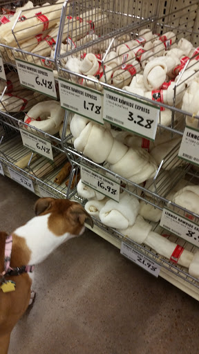 Pet Supply Store «Pet Supplies Plus», reviews and photos, 803 Hillcrest Rd, Mobile, AL 36695, USA