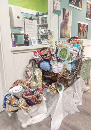 Shopping Mall «Bridle Trails Shopping Center», reviews and photos, 6501-6625 132nd Ave NE, Kirkland, WA 98033, USA