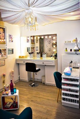 Ioana-Loredana Marin PhiBrows & Make-up Artist à Troyes