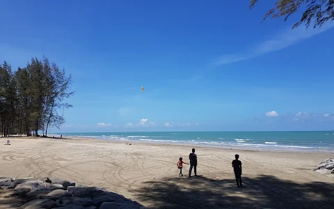 Pantai Irama image