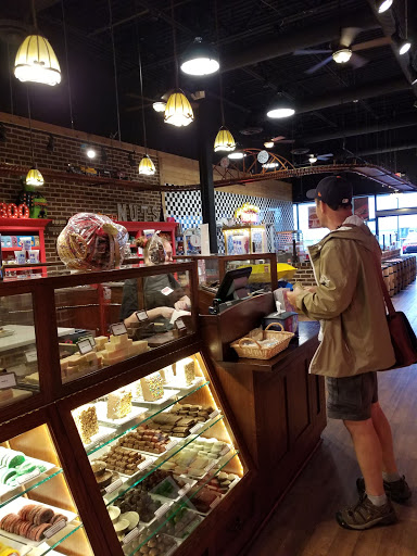 Outlet Mall «Tanger Outlet Lancaster», reviews and photos, 311 Stanley K. Tanger Blvd, Lancaster, PA 17602, USA