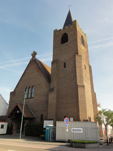 Parochiekerk Sint-Franciscus - Kerk