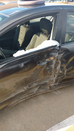 Auto Body Shop «Radley Collision Center», reviews and photos, 22 Perchwood Dr, Fredericksburg, VA 22405, USA