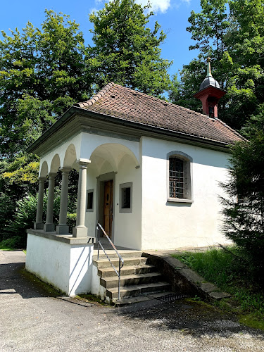 Rezensionen über Kapelle im Wald in Luzern - Kirche