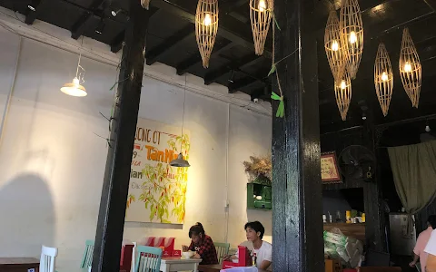 An Hy Vegetarian Restaurant image