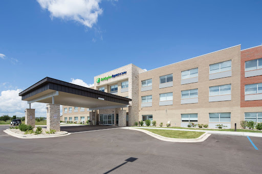 Holiday Inn Express & Suites Rochester Hills - Detroit Area, an IHG Hotel