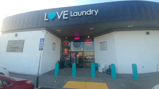 Laundromat «Love Laundry South Sacramento», reviews and photos, 7272 Franklin Blvd, Sacramento, CA 95823, USA