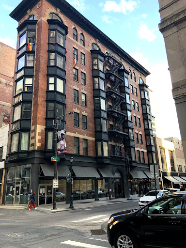 Grocery Store «Grocery», reviews and photos, 101 S 13th St, Philadelphia, PA 19107, USA