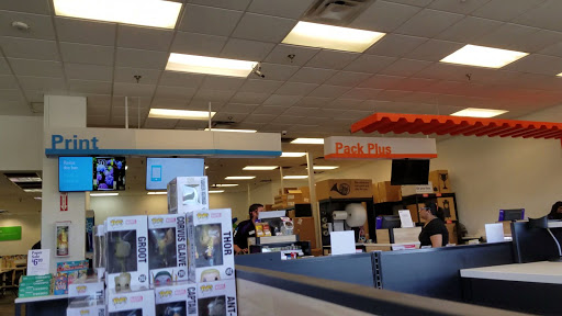 Print Shop «FedEx Office Print & Ship Center», reviews and photos, 13061 Lee Jackson Memorial Hwy a, Fairfax, VA 22033, USA