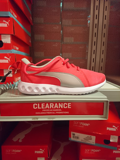 Shoe Store «PUMA», reviews and photos, 131-C Nut Tree Rd, Vacaville, CA 95687, USA